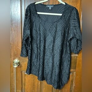 Absolutely stunning woman’s plus size 1 X blouse